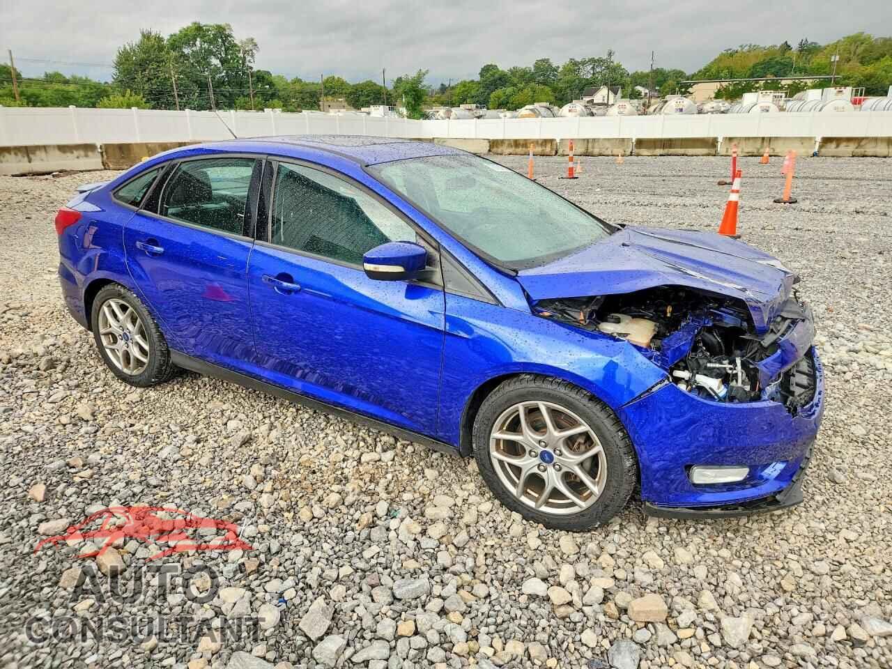 FORD FOCUS 2015 - 1FADP3F27FL213046