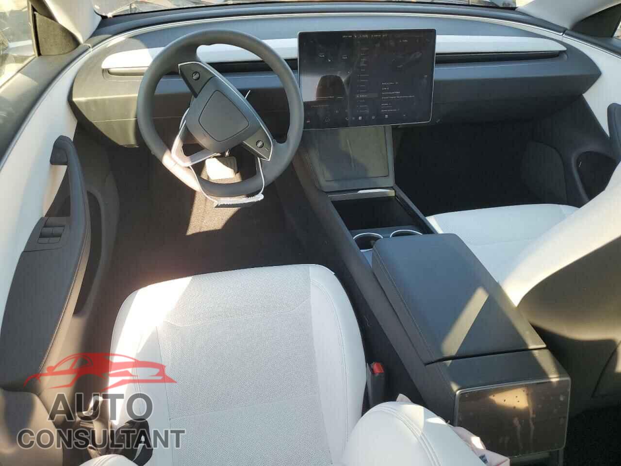 TESLA MODEL 3 2024 - 5YJ3E1EA2RF778692