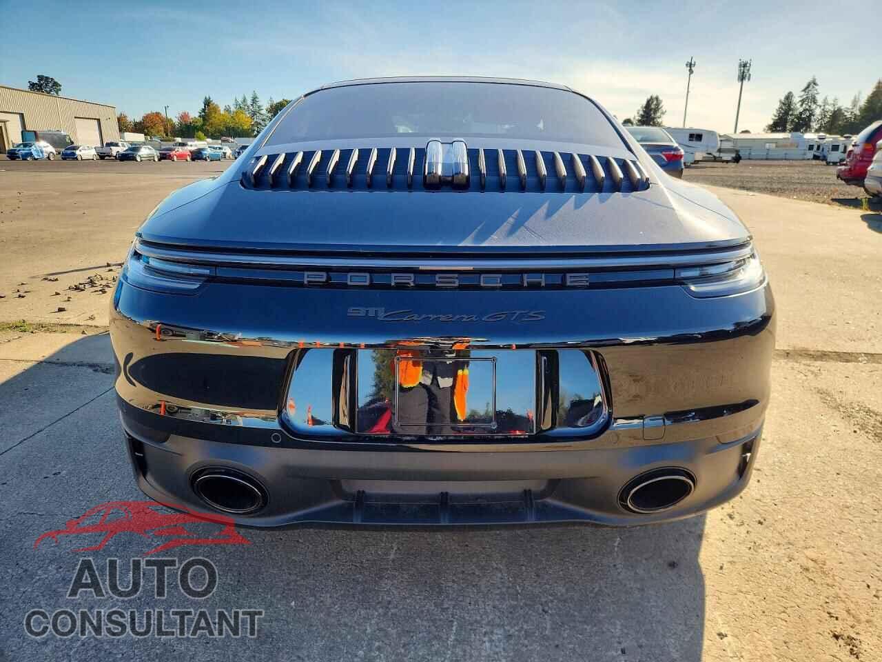 PORSCHE 911 2023 - WP0AB2A96PS221172