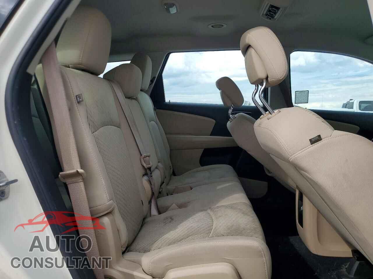 DODGE JOURNEY 2012 - 3C4PDCAB7CT205309