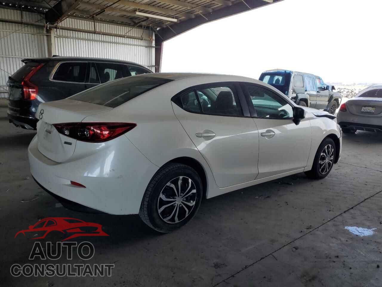 MAZDA 3 2015 - 3MZBM1U71FM197208