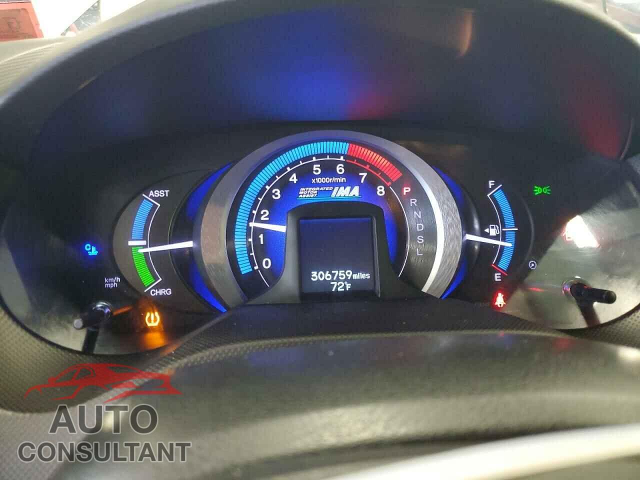 HONDA INSIGHT 2011 - JHMZE2H5XBS000436