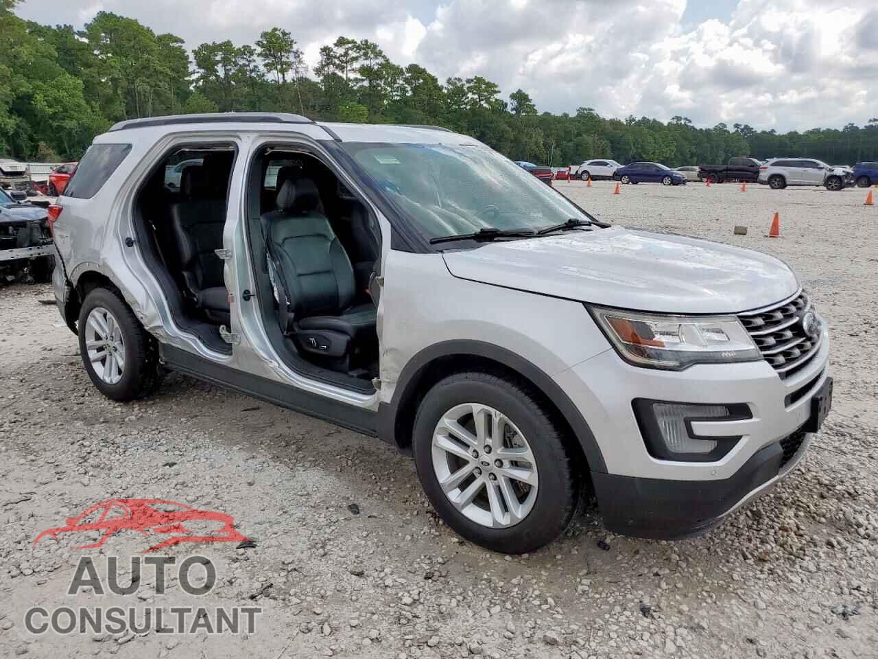 FORD EXPLORER 2017 - 1FM5K7D80HGC20536