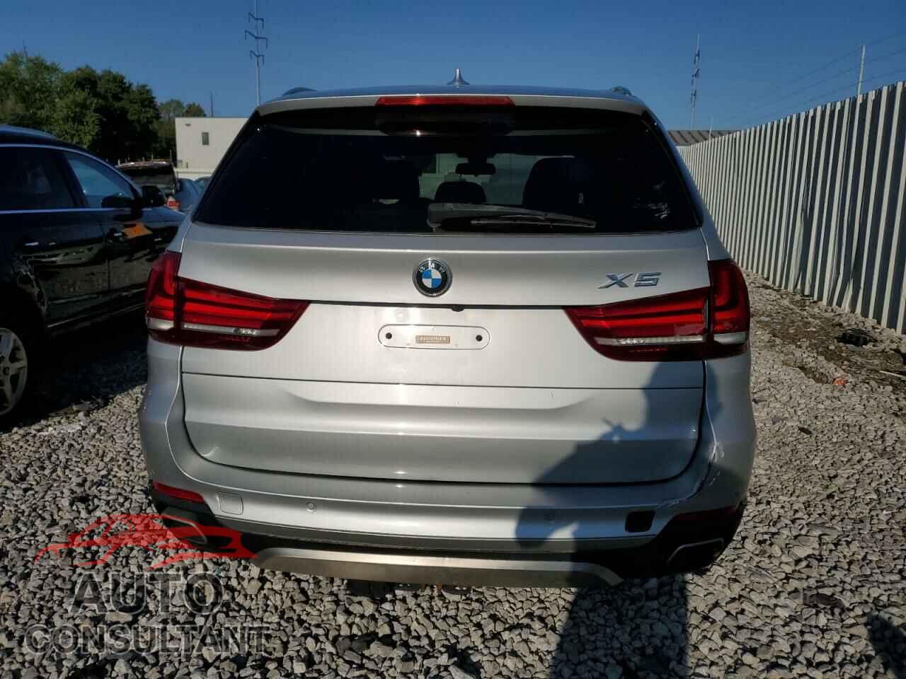 BMW X5 2018 - 5UXKR0C53J0X84681