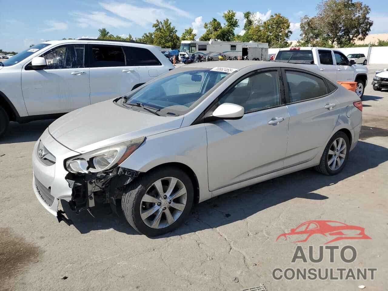 HYUNDAI ACCENT 2013 - KMHCU4AE3DU462159