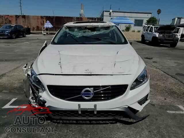 VOLVO S60 2017 - YV126MFL9H2439255