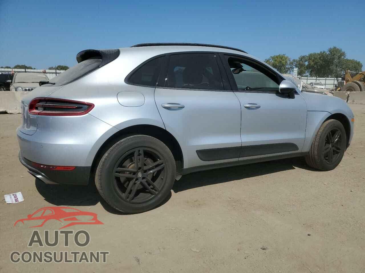 PORSCHE MACAN 2018 - WP1AA2A58JLB08873