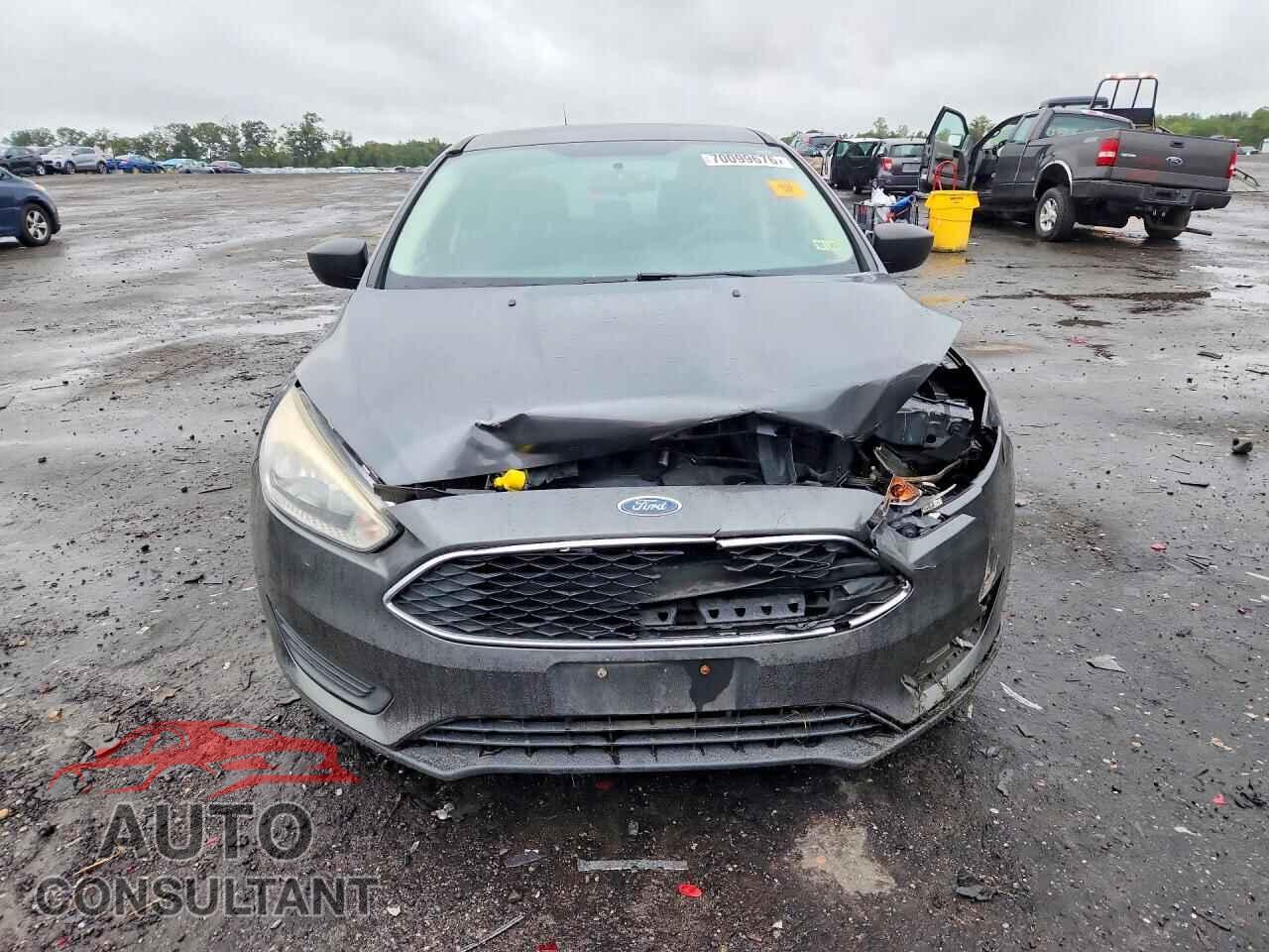 FORD FOCUS 2017 - 1FADP3E2XHL327630
