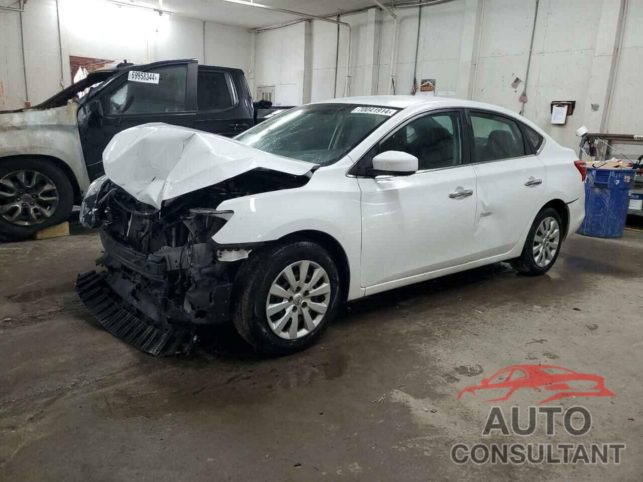 NISSAN SENTRA 2018 - 3N1AB7AP5JY299644