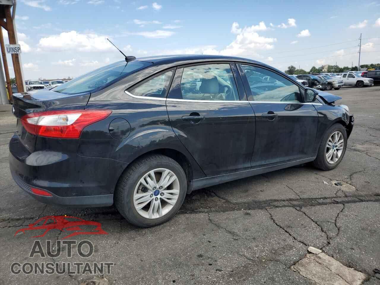 FORD FOCUS 2012 - 1FAHP3H22CL313534