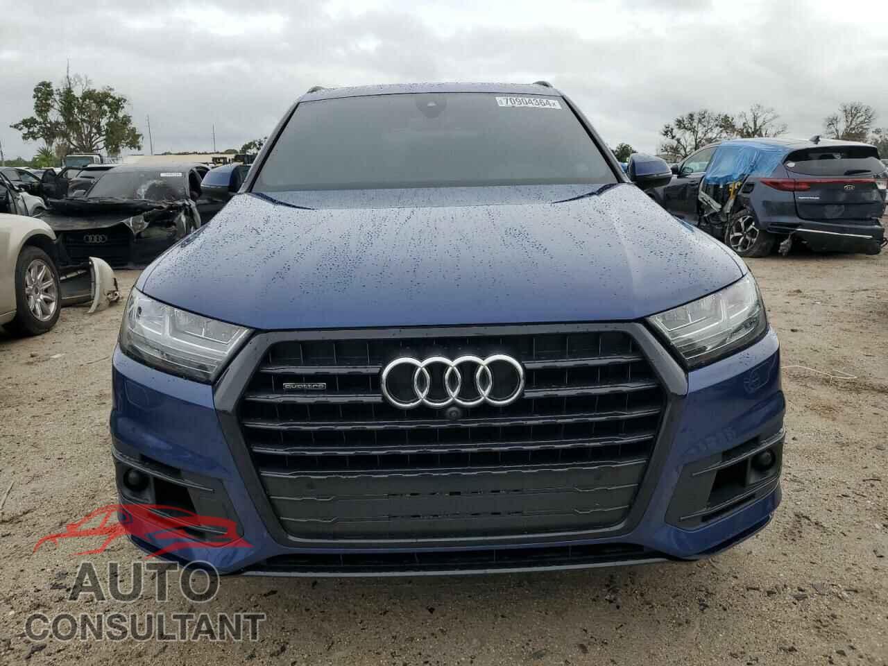 AUDI Q7 2019 - WA1VAAF7XKD043716