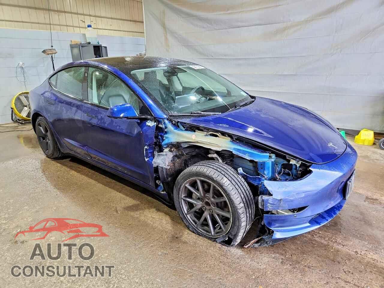 TESLA MODEL 3 2022 - 5YJ3E1EA7NF371851