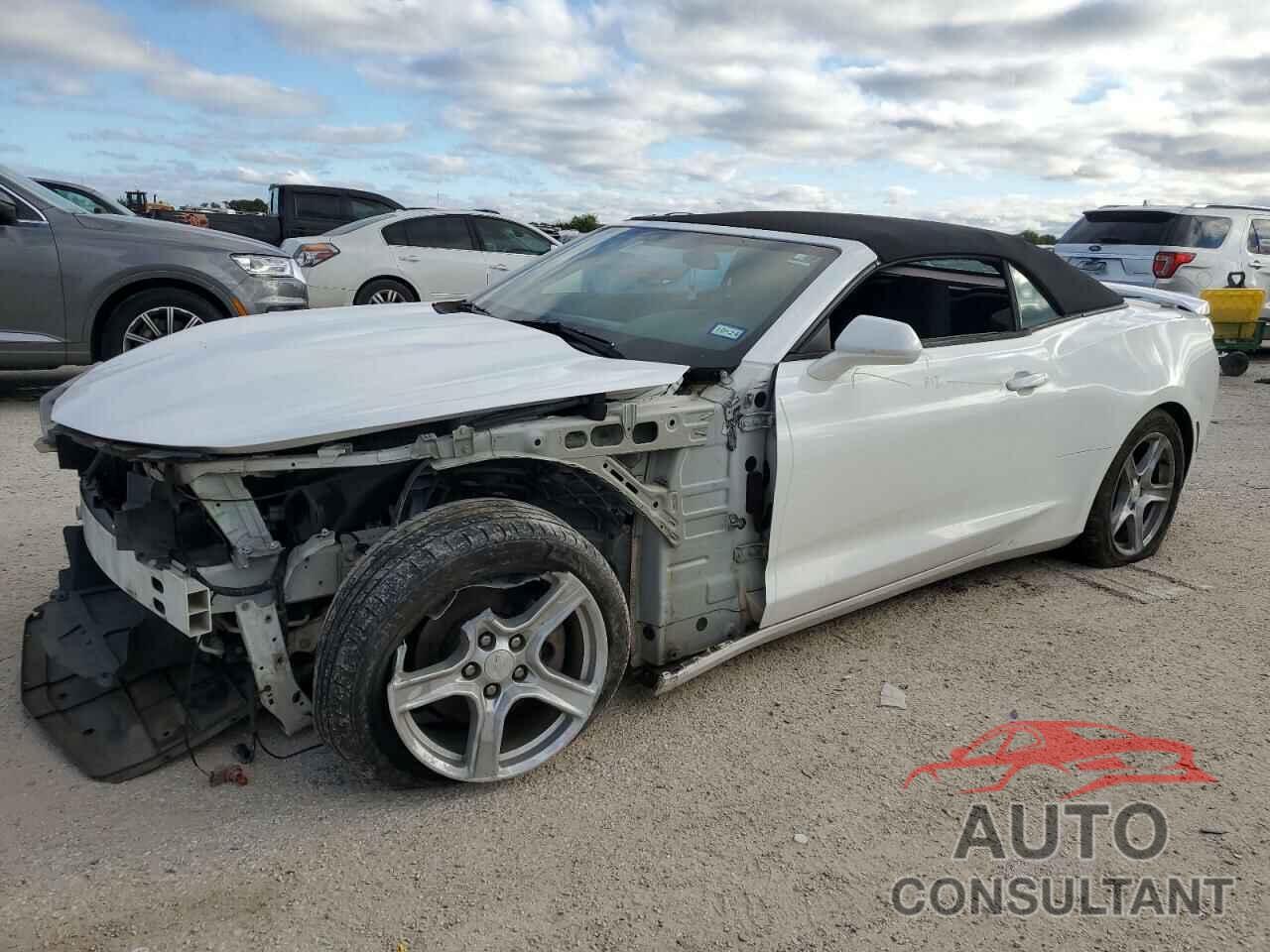 CHEVROLET CAMARO 2018 - 1G1FB3DX8J0132592