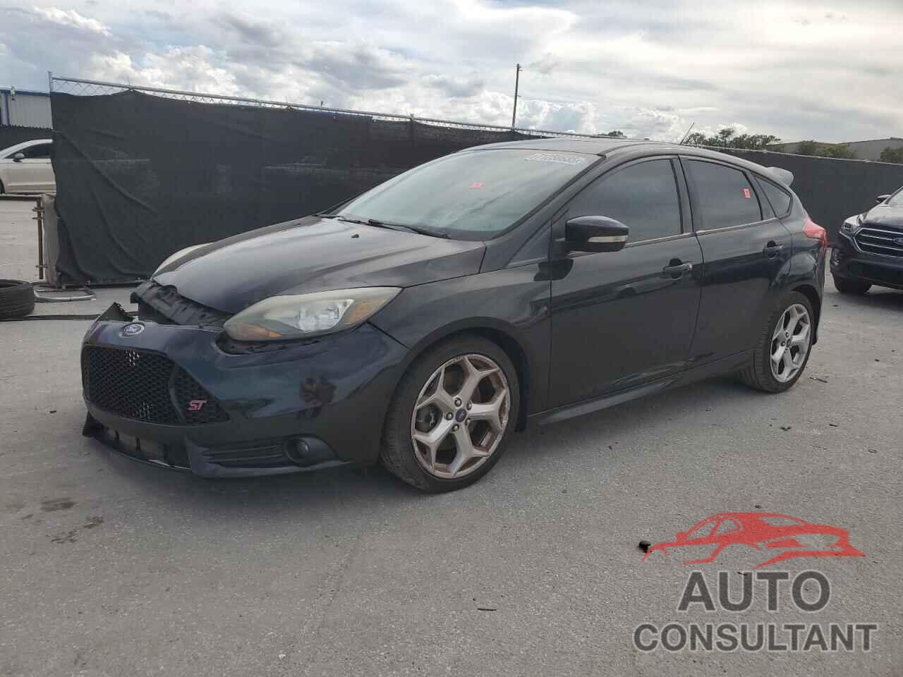 FORD FOCUS 2013 - 1FADP3L94DL172194