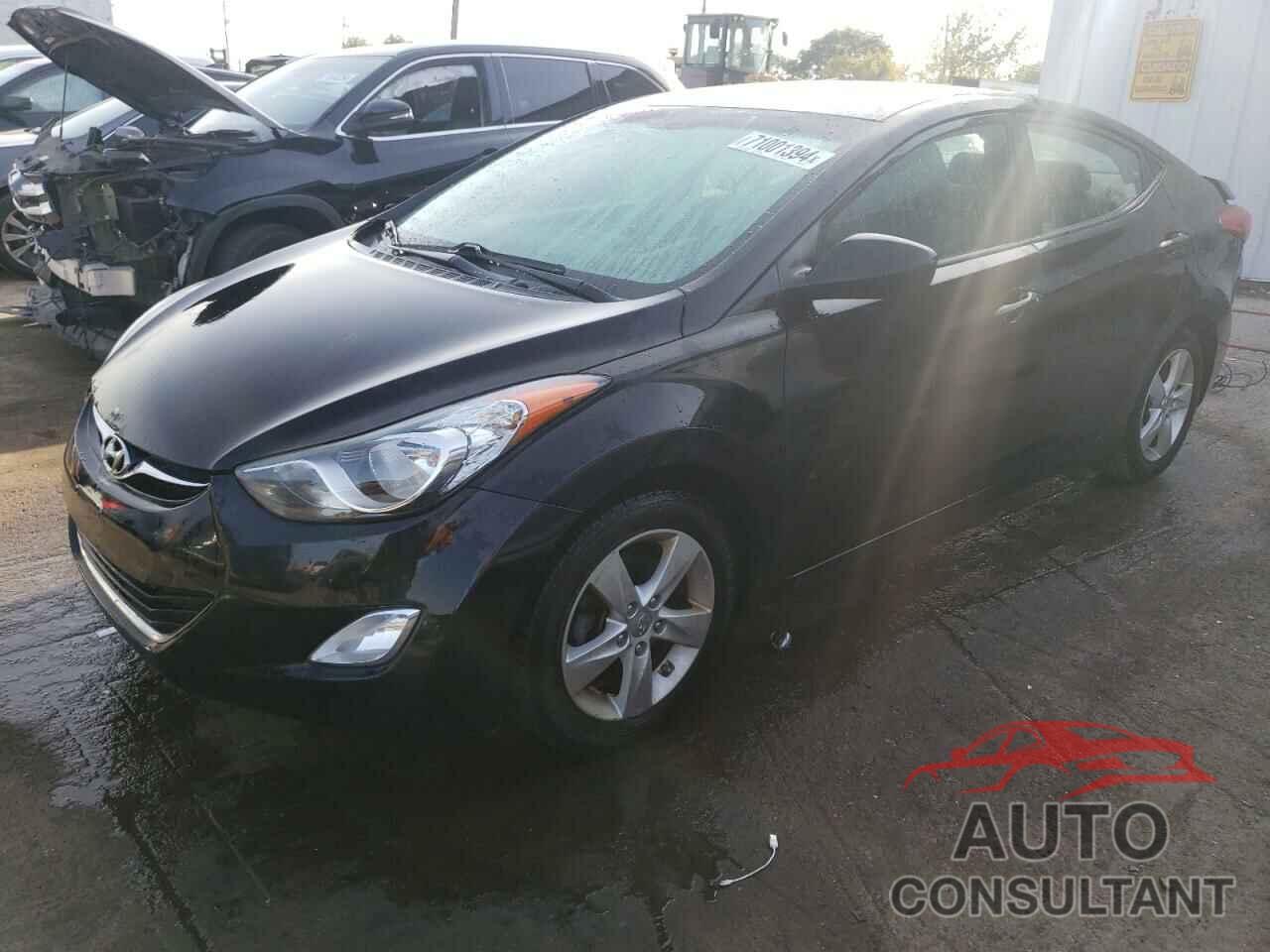 HYUNDAI ELANTRA 2013 - KMHDH4AE7DU881799