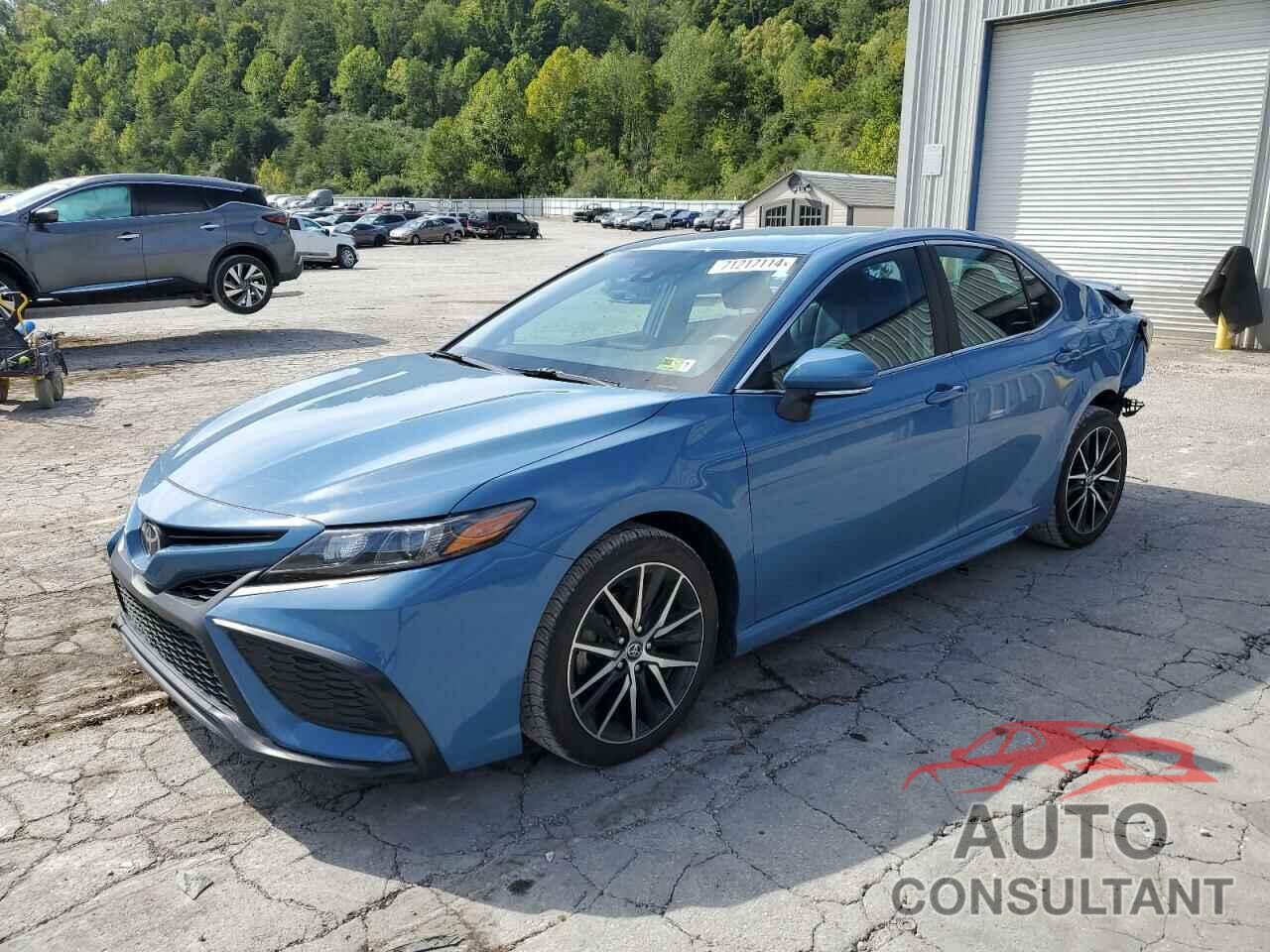 TOYOTA CAMRY 2023 - 4T1G11AKXPU135017