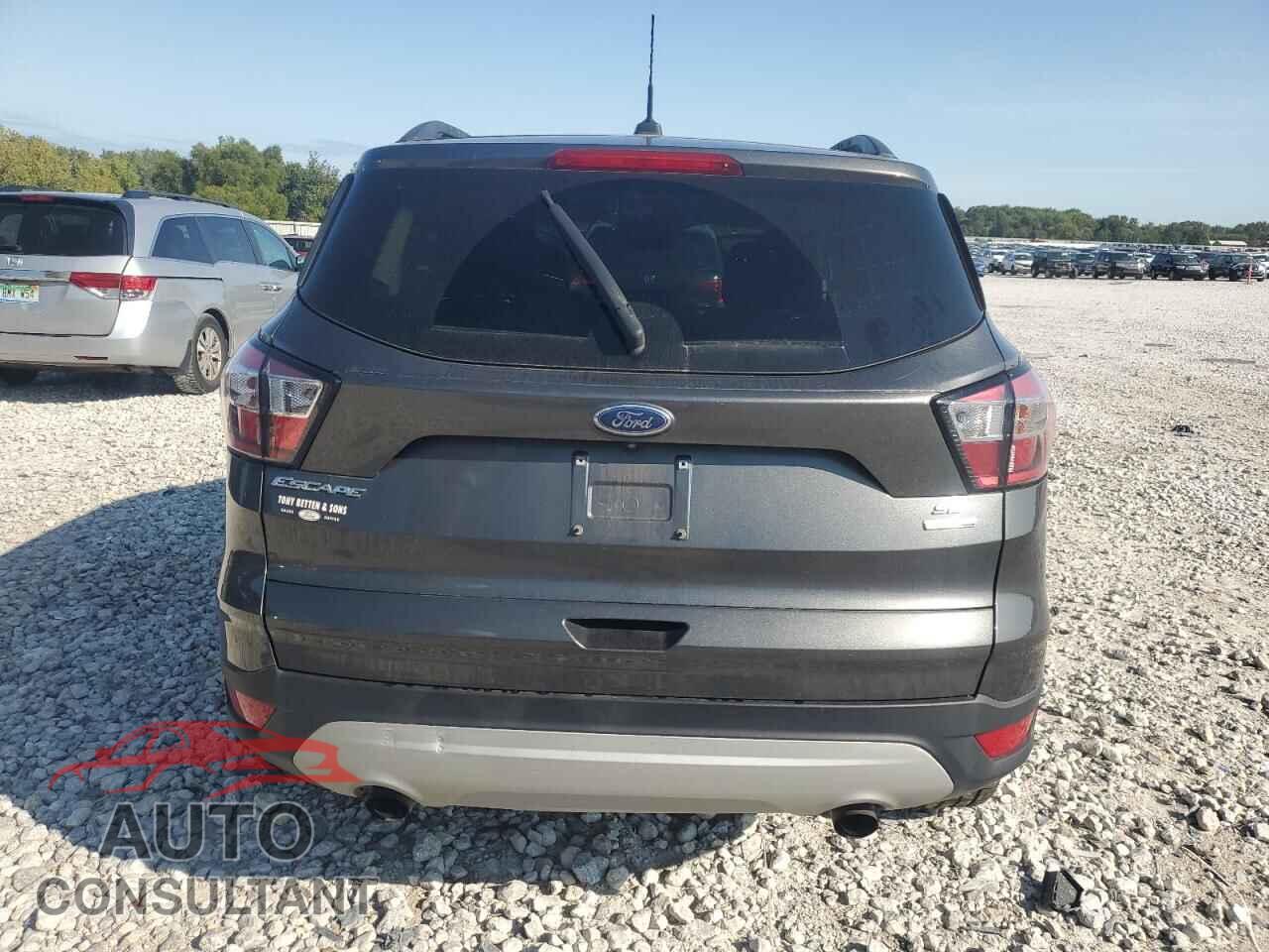 FORD ESCAPE 2018 - 1FMCU9GD7JUD28620