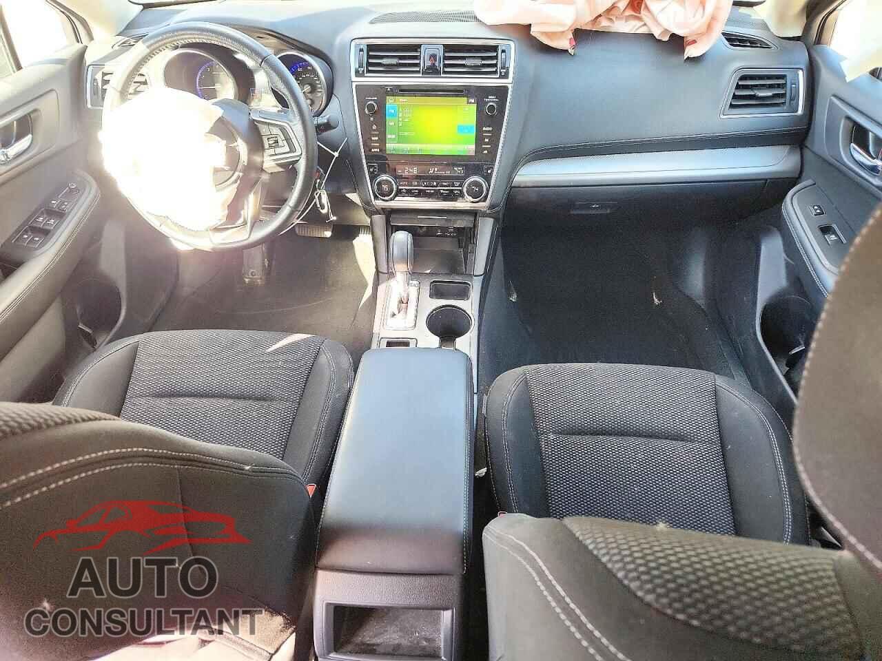 SUBARU OUTBACK 2019 - 4S4BSAHC2K3207431