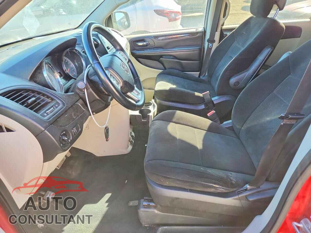 DODGE CARAVAN 2013 - 2C4RDGBG9DR666302