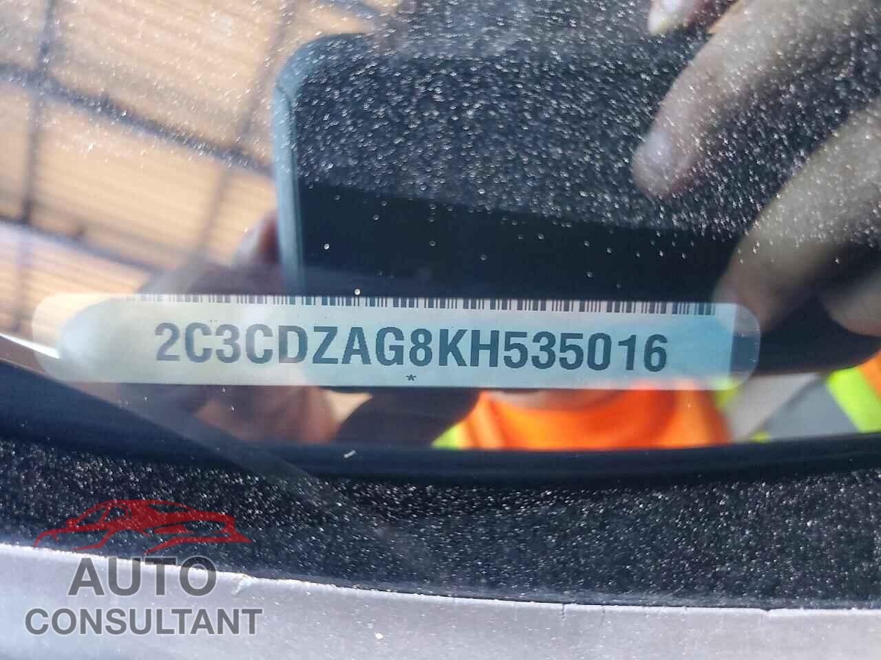 DODGE CHALLENGER 2019 - 2C3CDZAG8KH535016