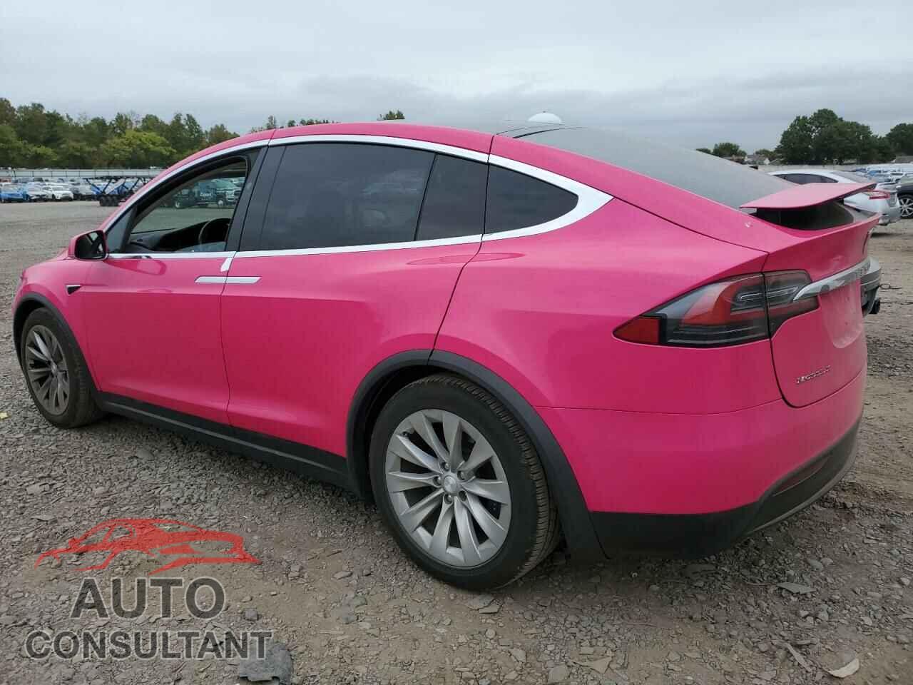 TESLA MODEL X 2018 - 5YJXCDE23JF134933