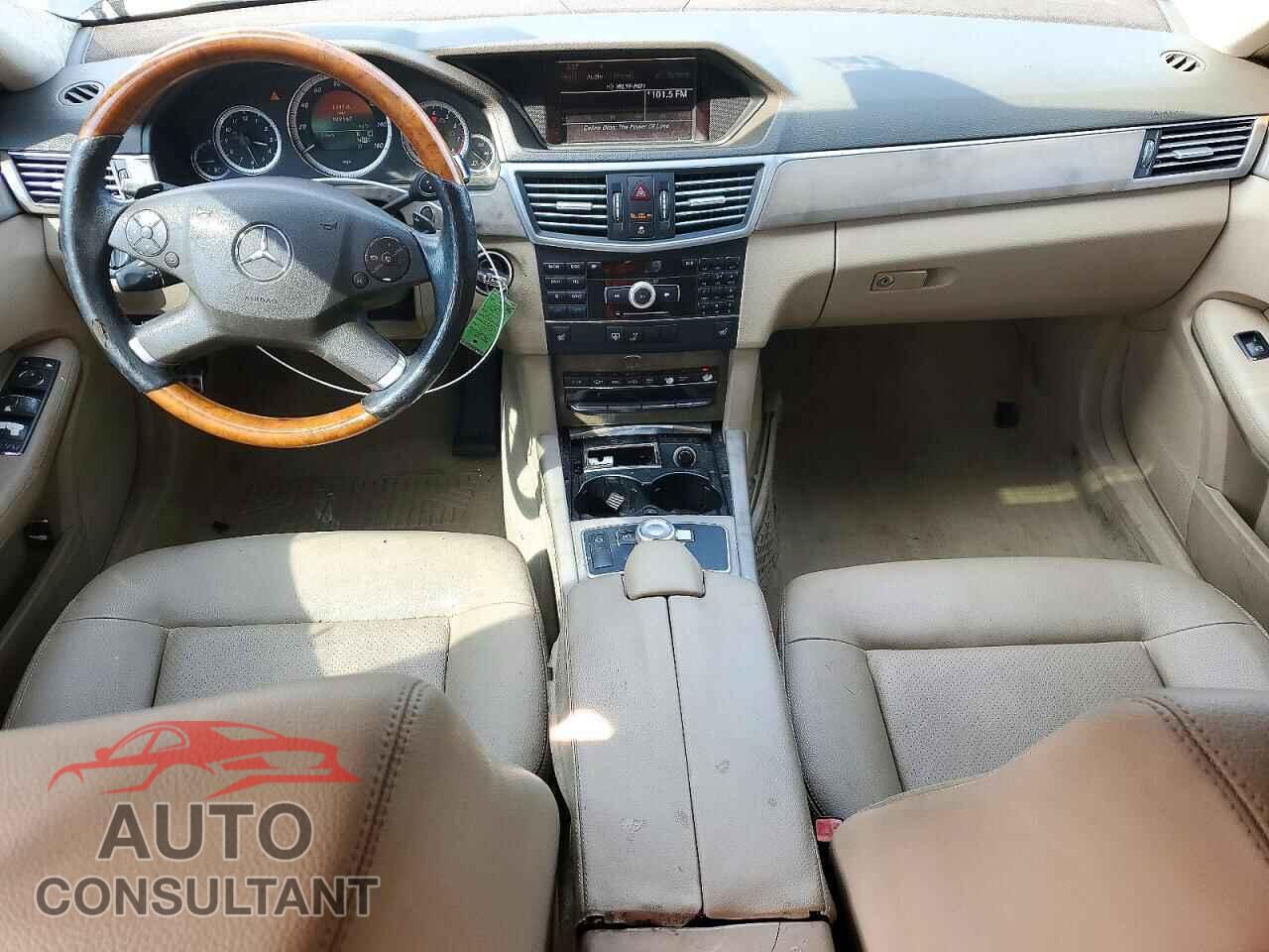 MERCEDES-BENZ E-CLASS 2010 - WDDHF5GB8AA037451