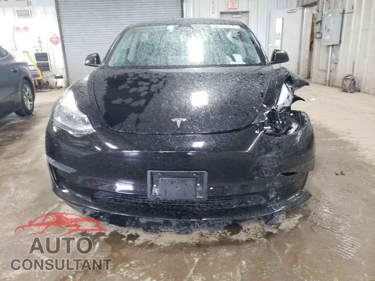 TESLA MODEL 3 2022 - 5YJ3E1EA5NF288399
