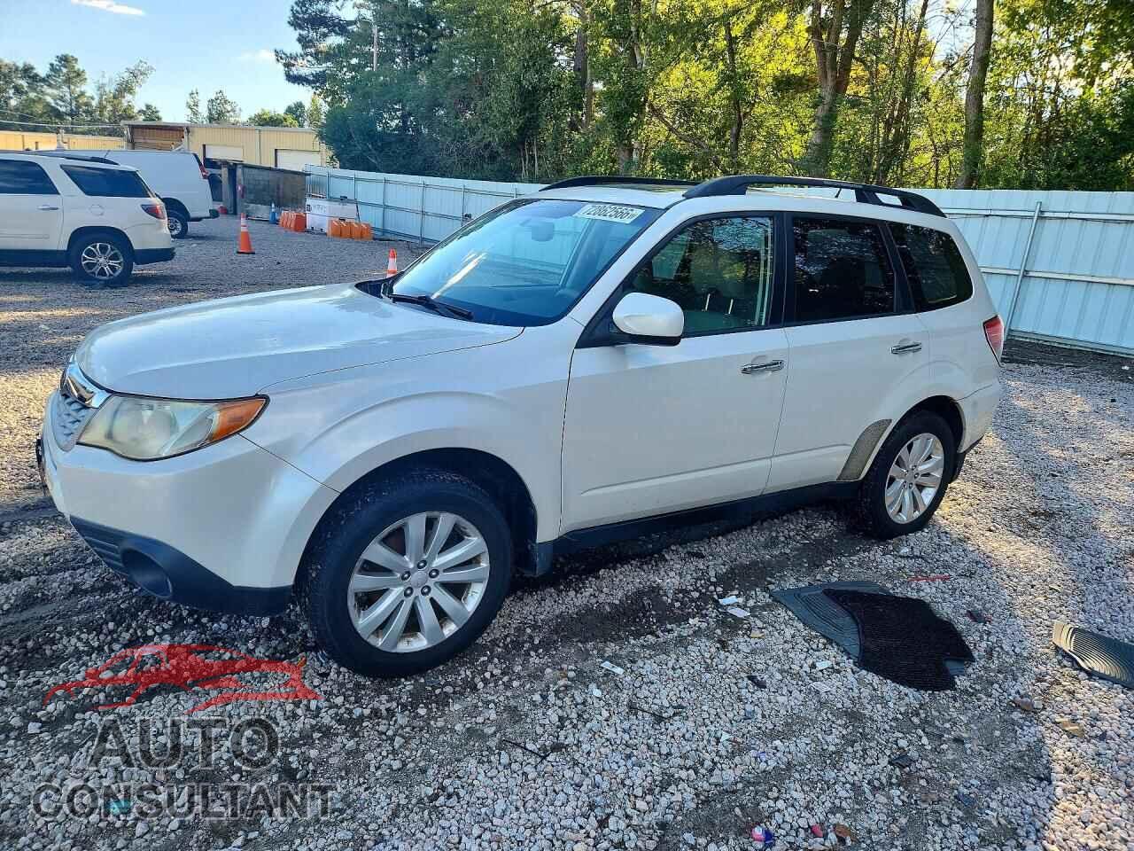 SUBARU FORESTER 2013 - JF2SHAEC5DH406438