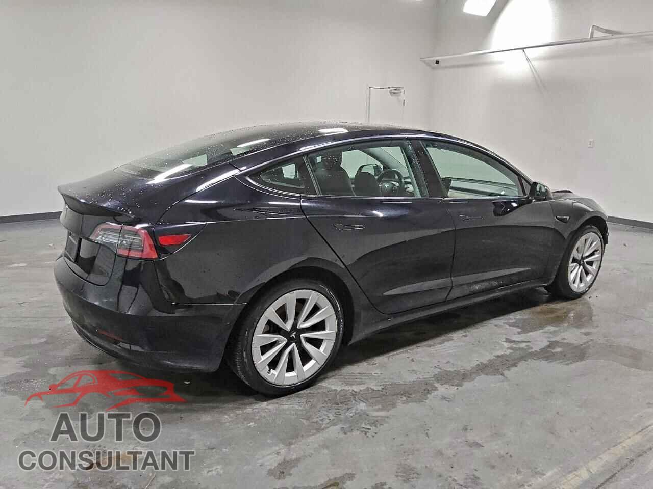 TESLA MODEL 3 2022 - 5YJ3E1EA6NF190742