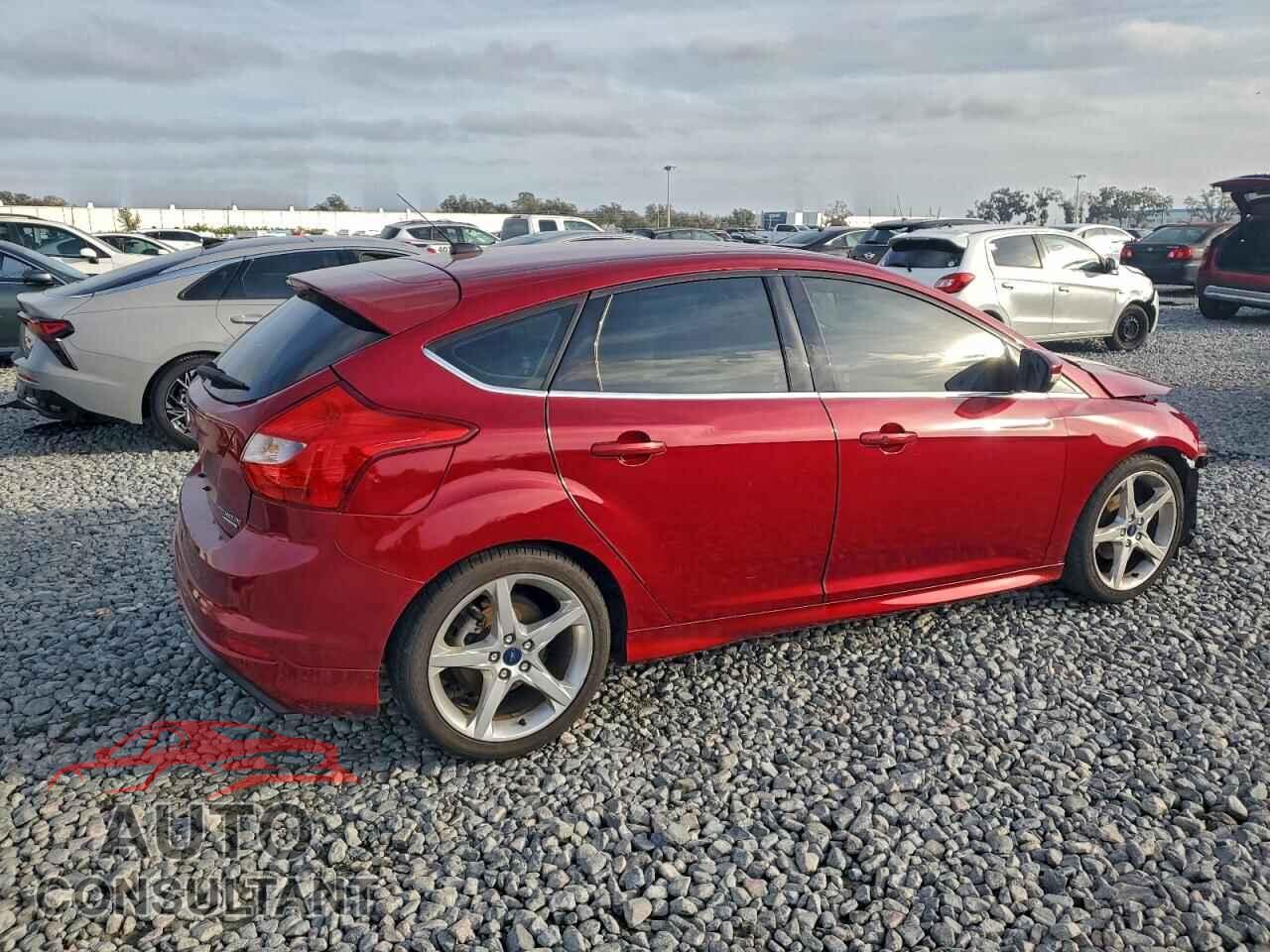 FORD FOCUS 2014 - 1FADP3N22EL360178