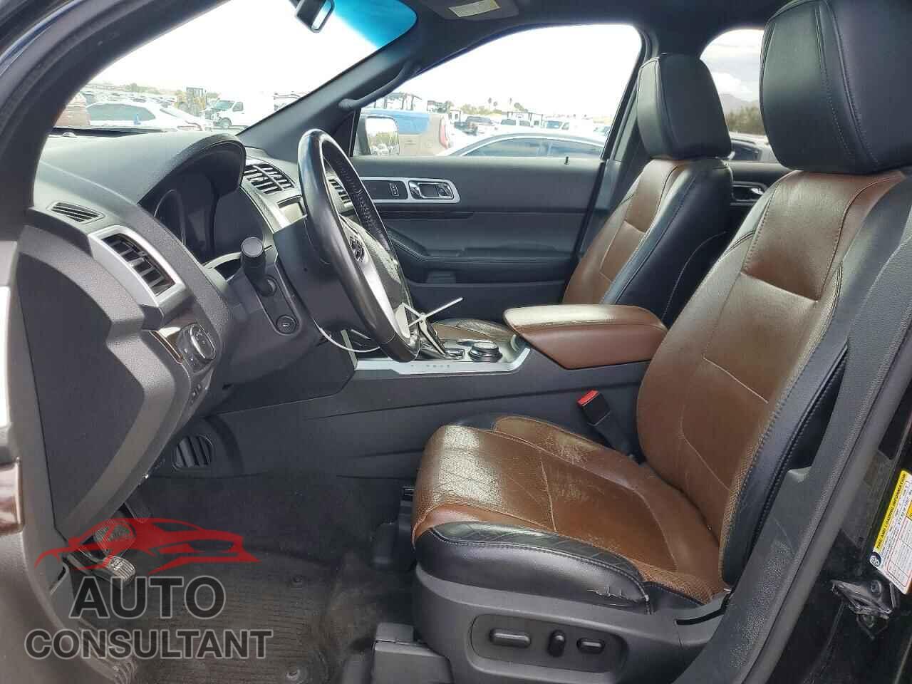 FORD EXPLORER 2011 - 1FMHK8F85BGA27743