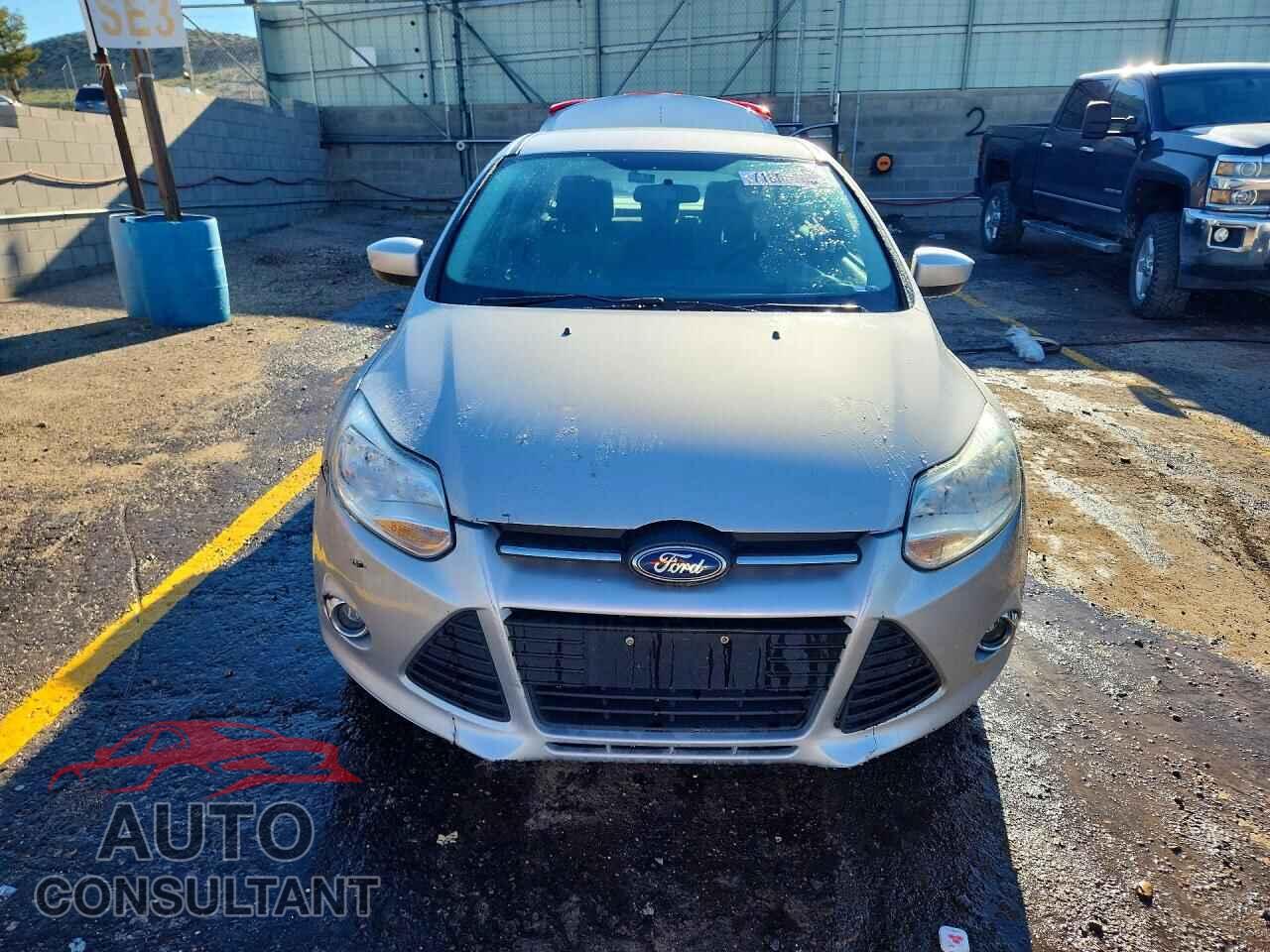 FORD FOCUS 2012 - 1FAHP3F26CL313555