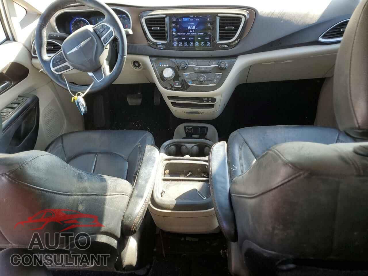 CHRYSLER PACIFICA 2017 - 2C4RC1BGXHR539922