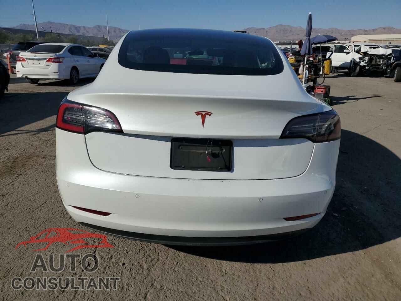 TESLA MODEL 3 2019 - 5YJ3E1EA7KF401393