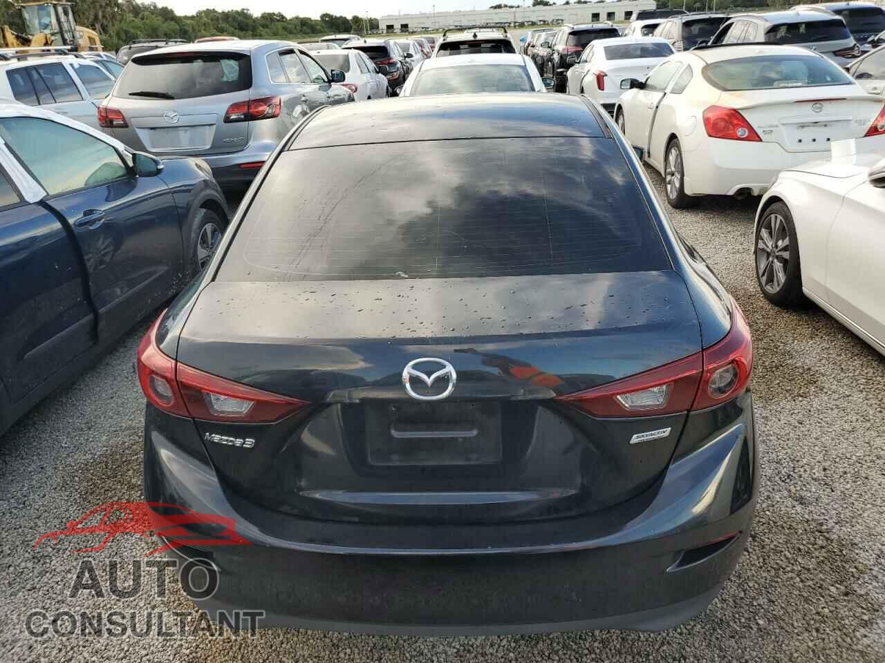 MAZDA 3 2017 - 3MZBN1V79HM110251