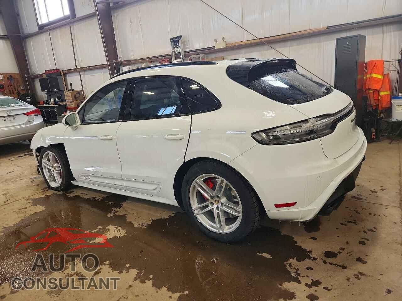 PORSCHE MACAN 2024 - WP1AF2A56RLB55980