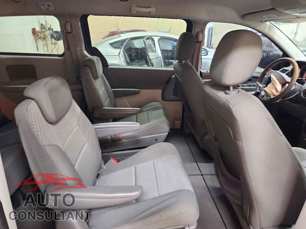 DODGE CARAVAN 2010 - 2D4RN4DE4AR181832