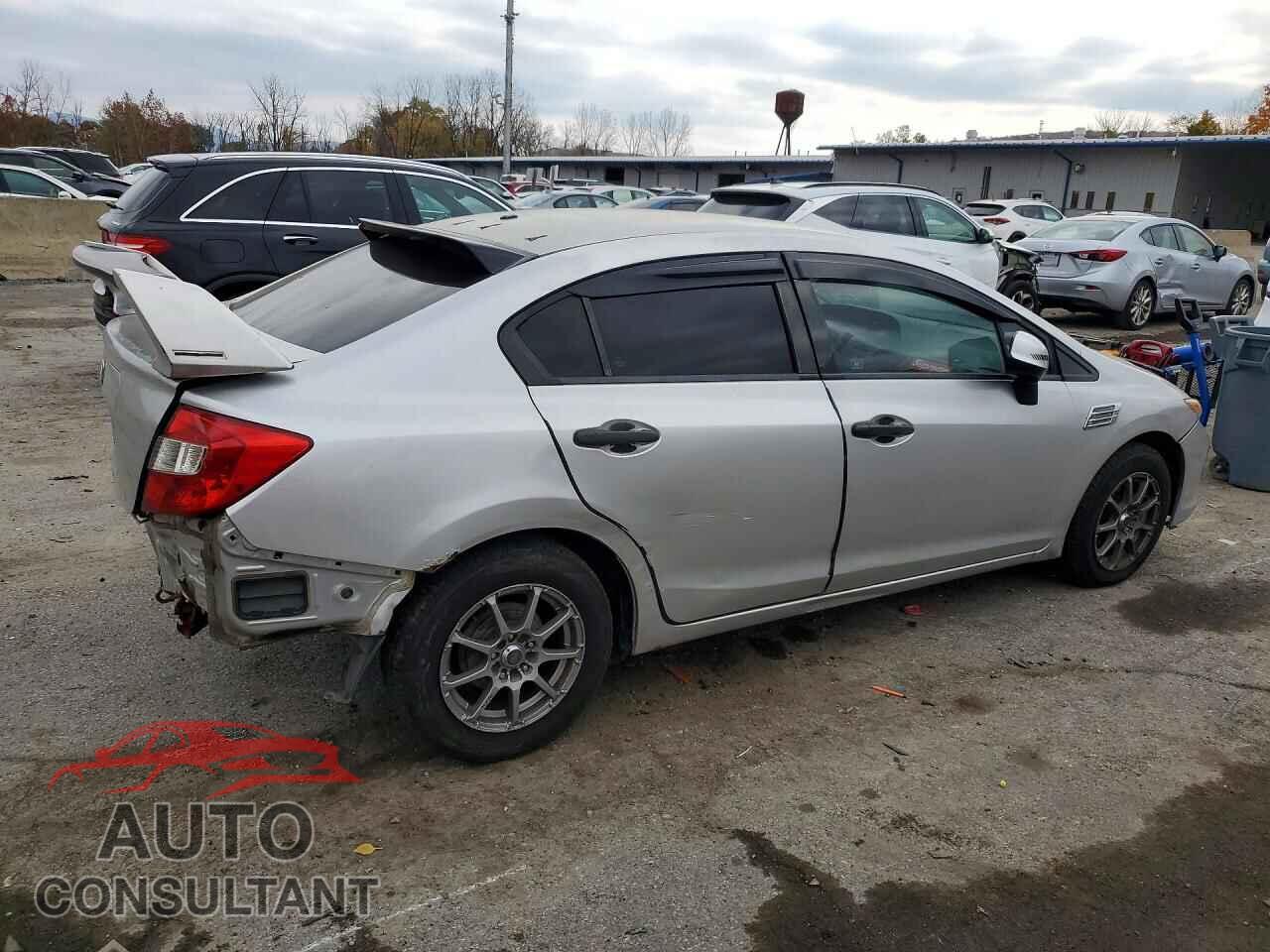 HONDA CIVIC 2012 - 2HGFB2F59CH318106