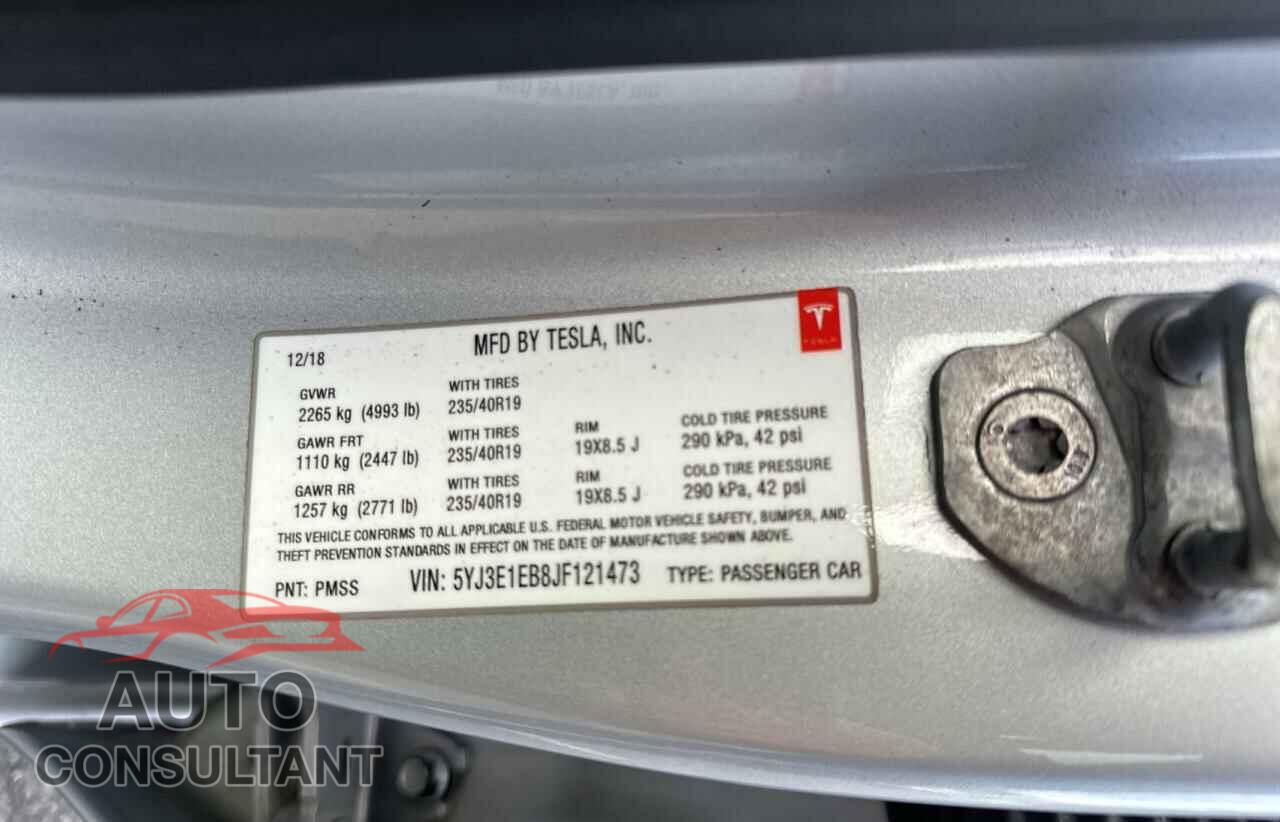 TESLA MODEL 3 2018 - 5YJ3E1EB8JF121473