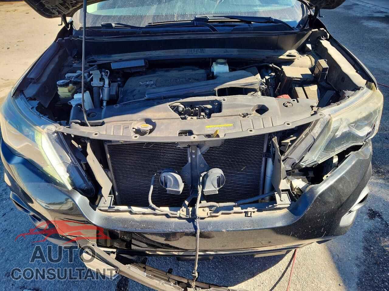 NISSAN PATHFINDER 2017 - 5N1DR2MM8HC912333