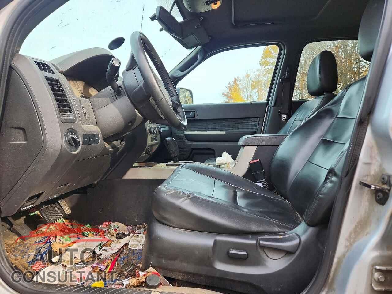 FORD ESCAPE 2011 - 1FMCU0DGXBKB81815