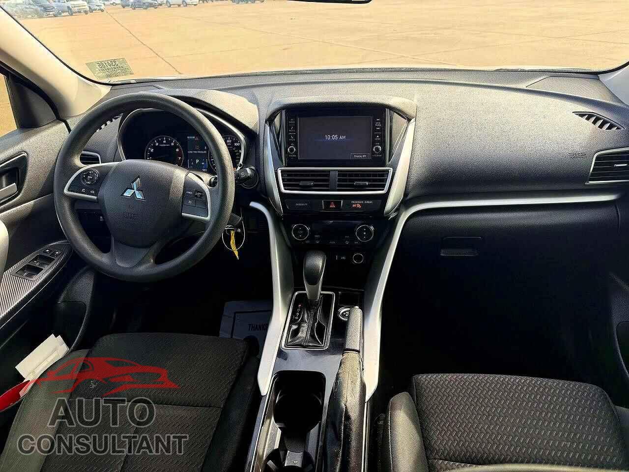 MITSUBISHI ECLIPSE 2019 - JA4AT3AA5KZ033508