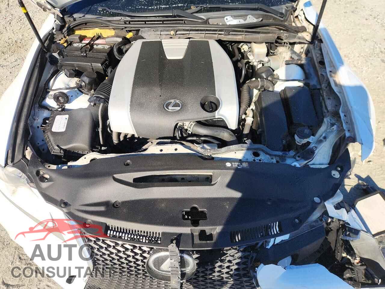 LEXUS IS 2015 - JTHCE1D27F5007747