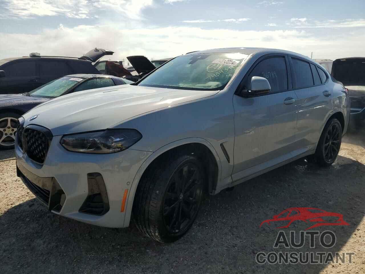 BMW X4 2022 - 5UX33DT03N9K43665