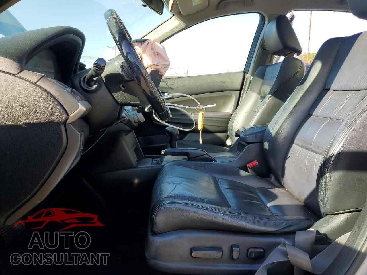 HONDA ACCORD 2012 - 1HGCP2F68CA168260