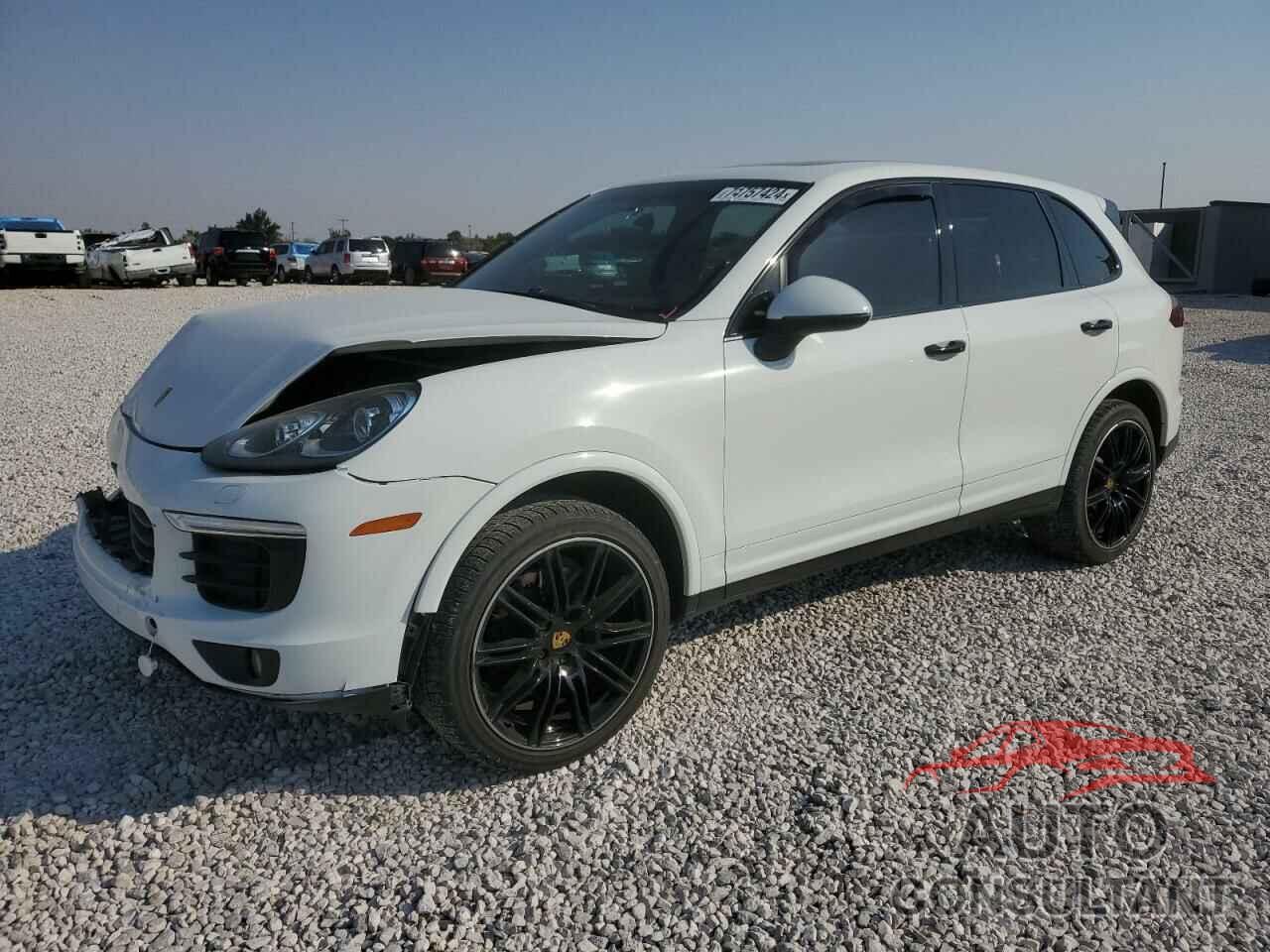 PORSCHE CAYENNE 2018 - WP1AA2A22JKA03872