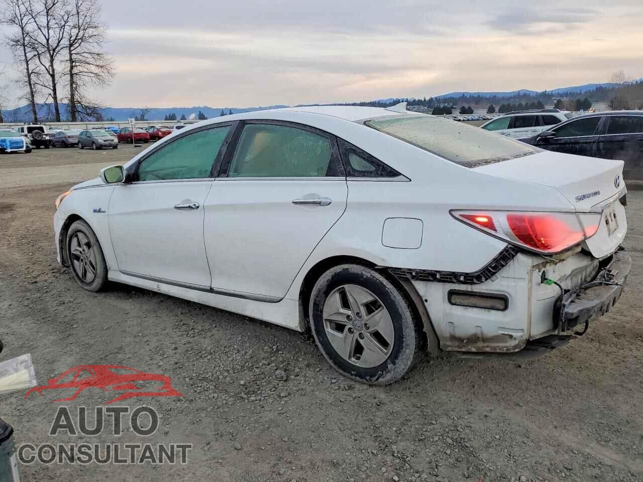 HYUNDAI SONATA 2012 - KMHEC4A43CA034871