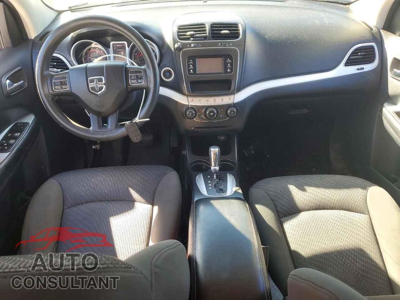 DODGE JOURNEY 2012 - 3C4PDCBG1CT189232