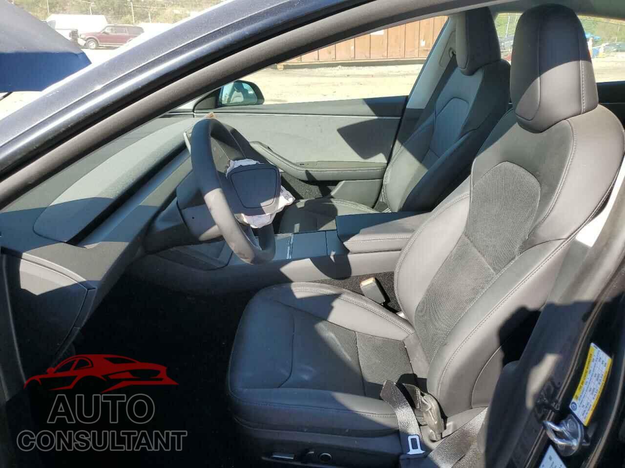 TESLA MODEL 3 2024 - 5YJ3E1EA0RF855981