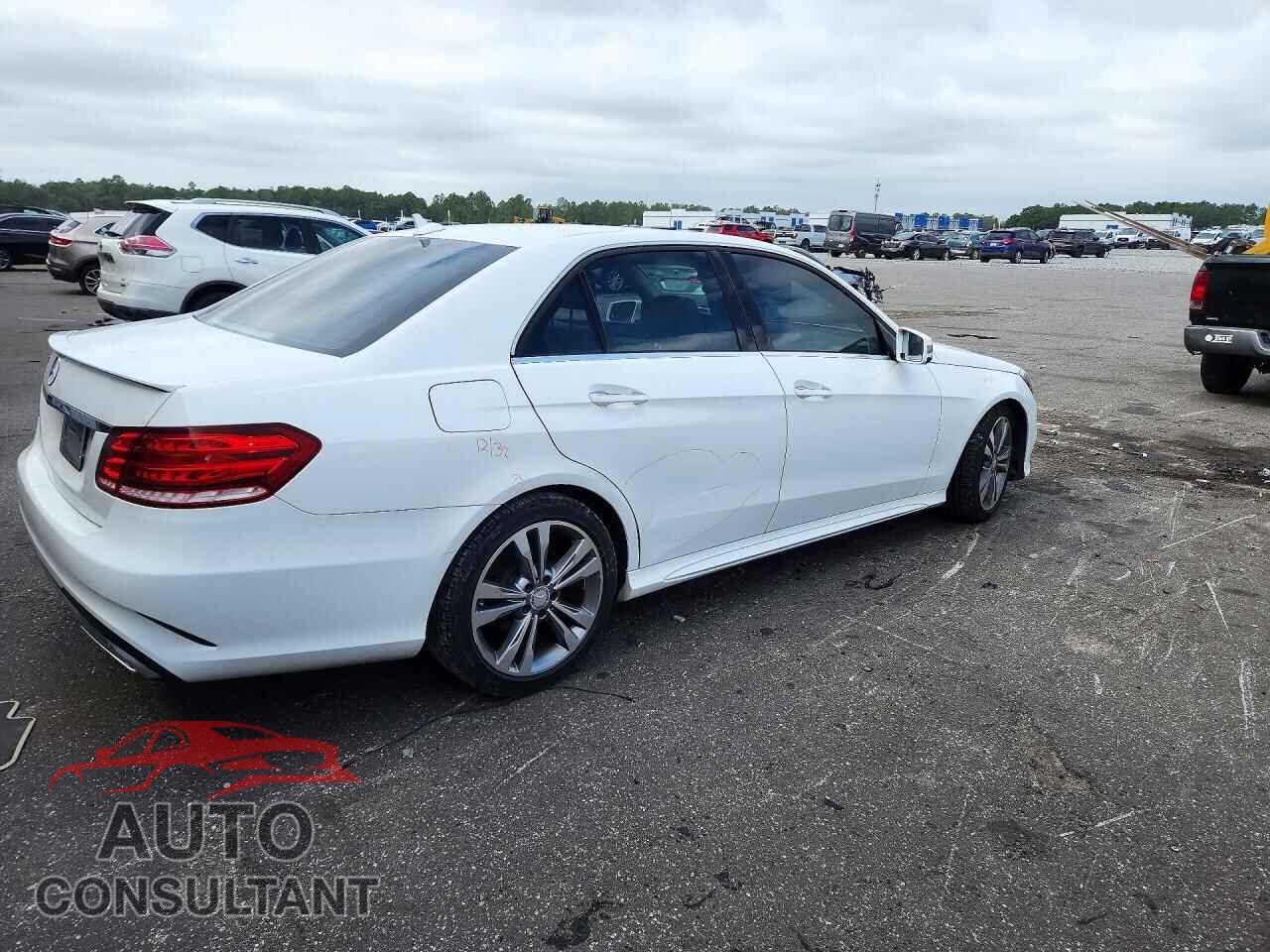 MERCEDES-BENZ E-CLASS 2016 - WDDHF5KB1GB168070